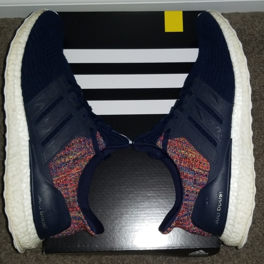 Ultraboost 4.0 Navy w/ Mulitcolor - Picture 5 of 6